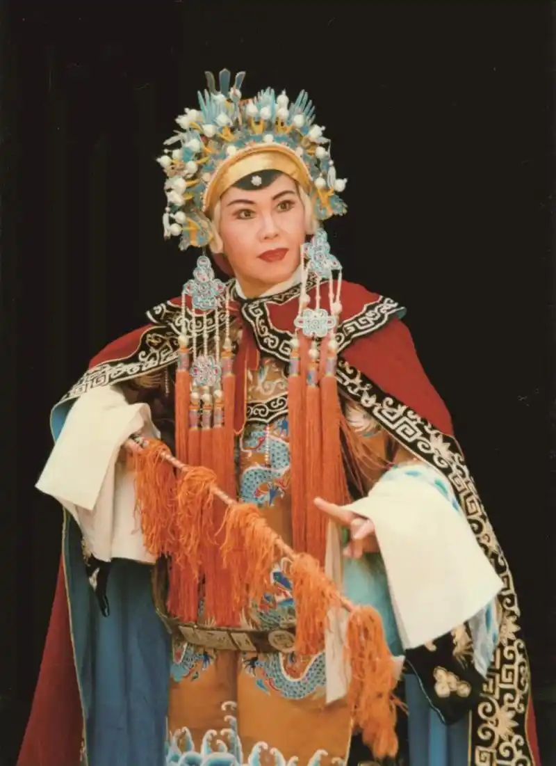 【人物】京剧老旦赵葆秀:从艺六十载,秋日胜春朝