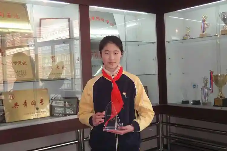 2013年度格致初级中学风尚人物