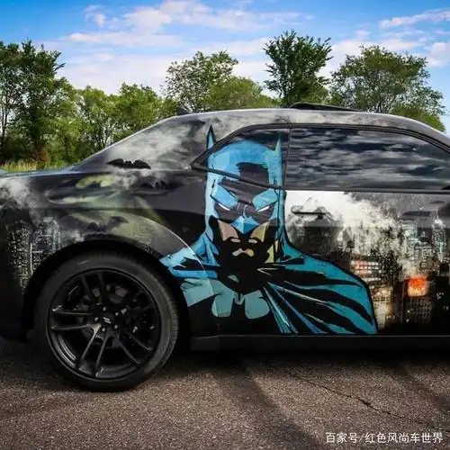 2020款美国肌肉车道奇挑战者变身蝙蝠侠——黑暗骑士