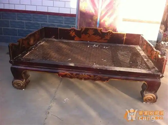 老槐木带围板罗汉腿带有综的床