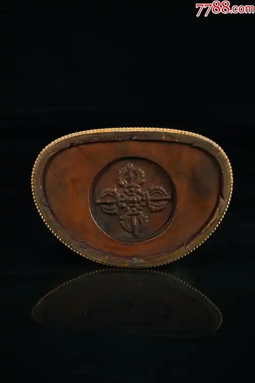 大明永乐年施款精铸铜胎鎏金释迦牟尼佛坐像此尊释迦牟尼佛