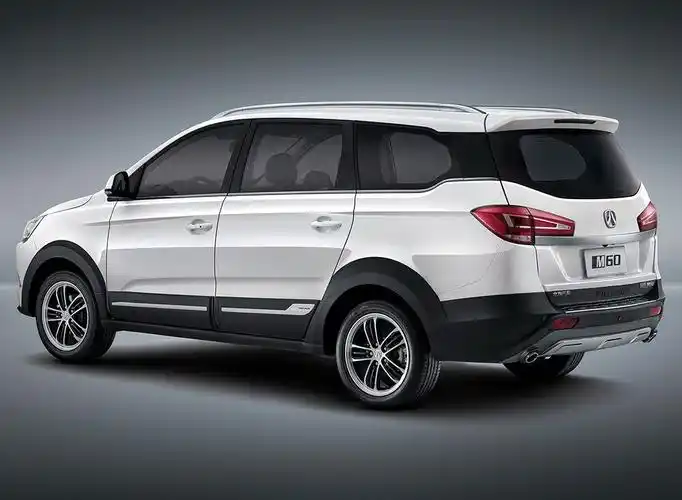 68-9.88万元 北汽威旺m60正式上市