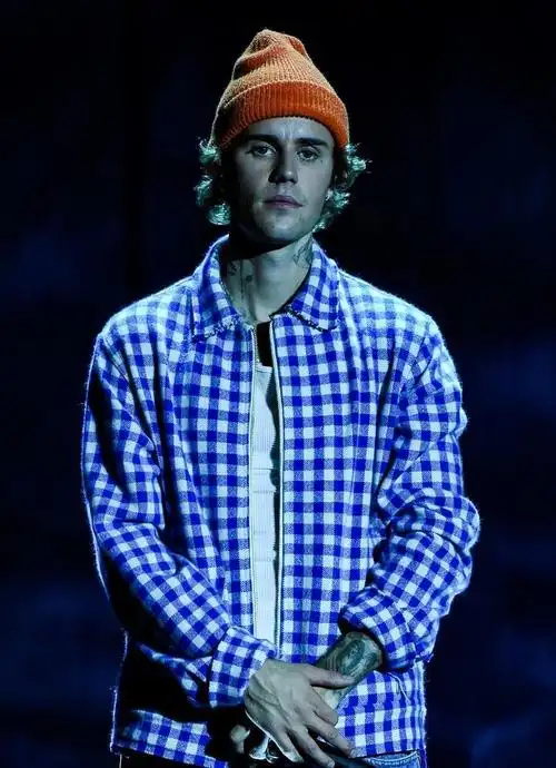 原创2021年刚开年就发新作品,贾斯汀·比伯真是娱乐行业的劳模