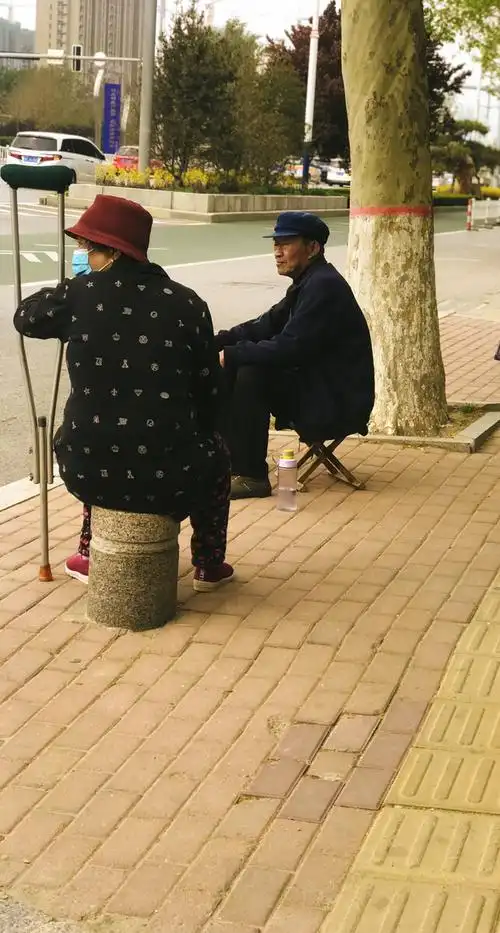 城市老人的日常