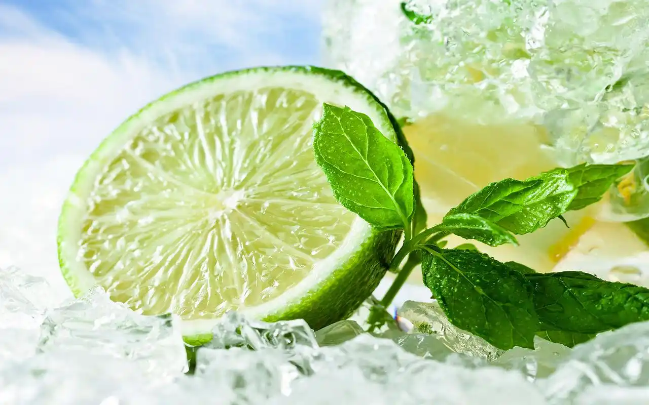 柠檬因其味极酸,肝虚孕妇最喜食,故称益母… - 堆糖,美图壁纸兴趣社区