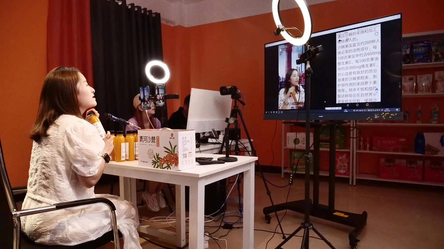 抖音直播场景:如何布置直播间场景?新奇特的直播场景介绍?