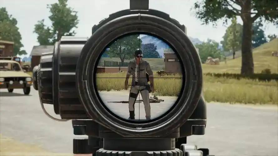 绝地求生中的一些小技巧爆炸头发型更容易被命中头部