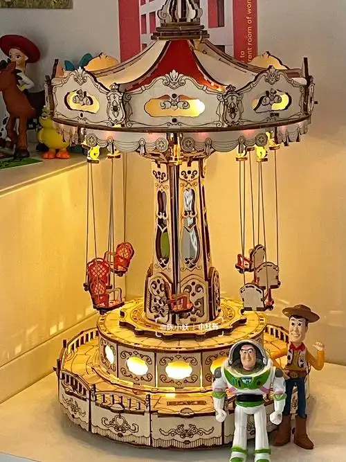 笔记灵感  #好物分享  #rokr若客  #拼装模型  #空中飞椅  #我的