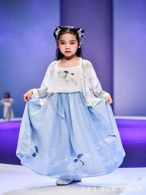 你见过汉服模特走秀吗?传统时尚结合大放异彩