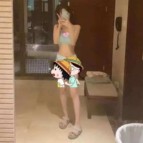 呆妹儿泳装照刚发一张小团团身材照再次扒出网友这是本人吗