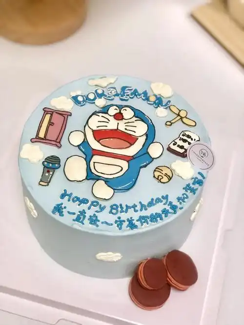 手绘哆啦a梦蛋糕