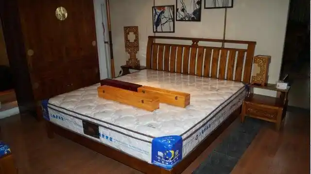 老人床的舒适程度,取决于产品的好坏,一个好床对老人是有好处的