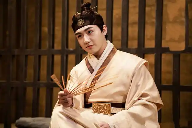 《成化十四年》:对一个太监"路转粉",汪直到底有什么魅力?