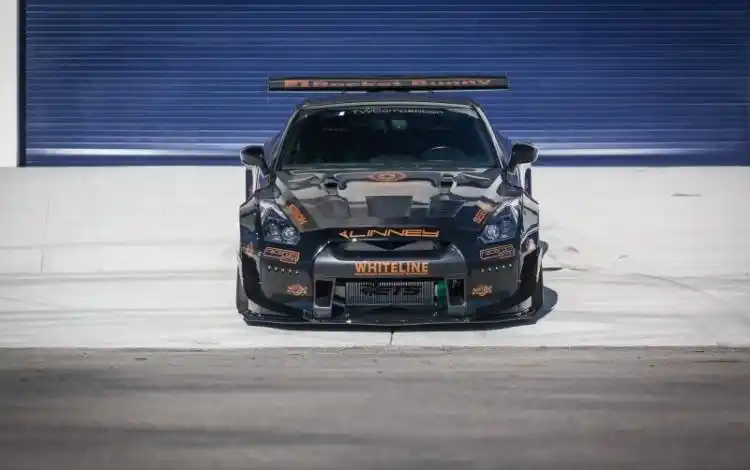 高傲的火箭兔日产gtr宽体改装案例