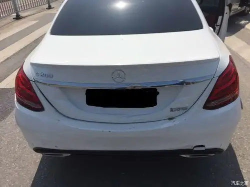 2121 | 回复: 21 奔驰c级论坛 刚提不到半个月的c200被后车追尾,又撞