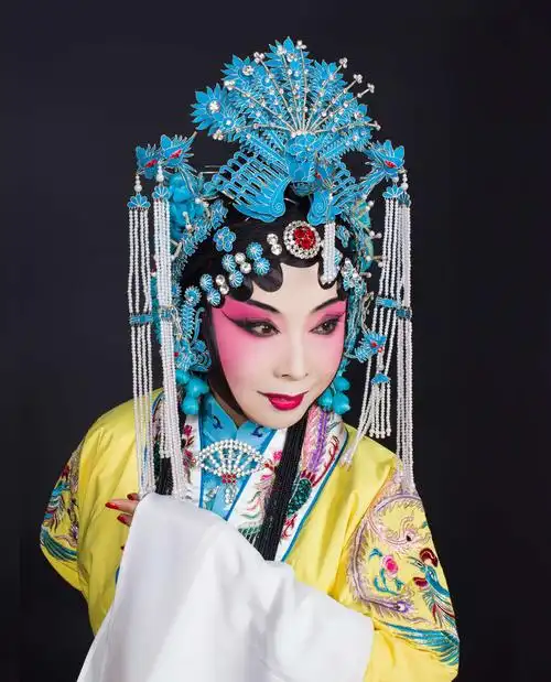 《梨园·秀》冯子洋戏曲摄影工作室