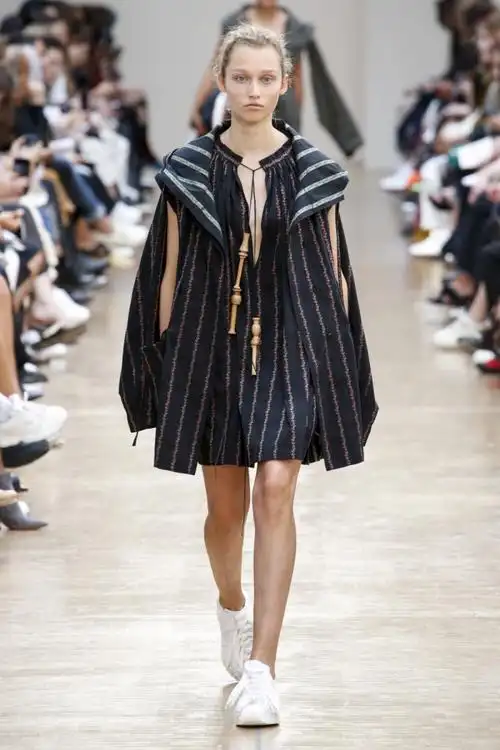 2019春夏伦敦时装周:ports 1961女装秀