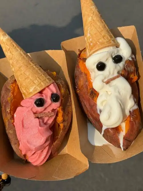 还有凉山汉堡也好好吃[流泪]高山洋芋加上辣椒面真