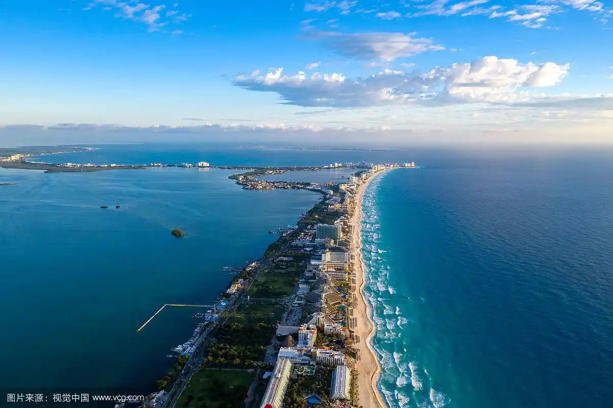 墨西哥坎昆海岸线海滨度假航拍