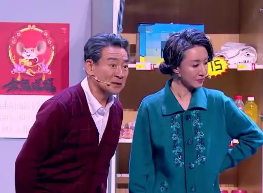 冯巩女弟子改走网红路线?相声曾赢郭德纲,如今参赛却败给其徒弟