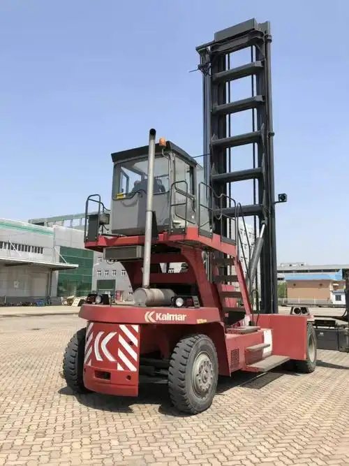 堆高机起重机设备租赁买卖天津大型集装箱装卸设备厂家