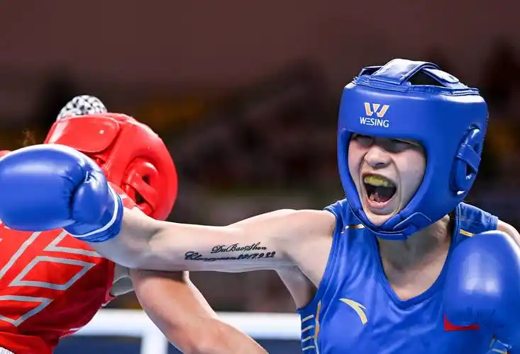 拳击——女子51公斤级:常园夺冠