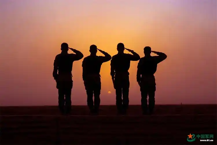 五四特别策划丨坚守战位他们把青春的背影留给祖国