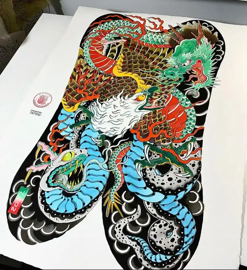 元素很丰富了,蛇 鹰 龙 #日式老传统 #tattoo #纹 - 抖音