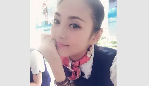 谭诗雨私密生活照曝光传被富二代包养拒绝进娱乐圈