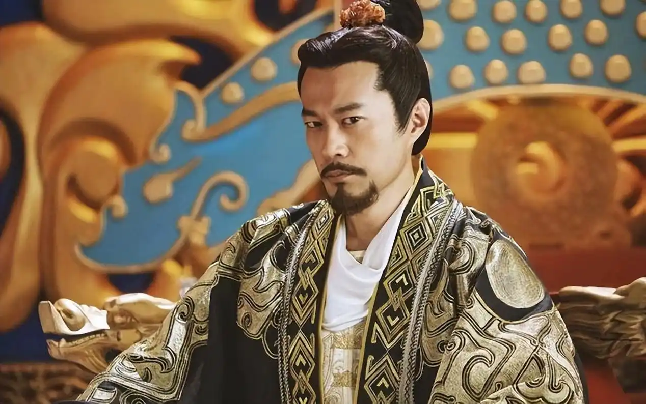 春秋政治更迭:晋文公,秦穆公,楚庄王为称霸诸侯采取了哪些举措