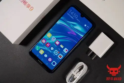 华为畅享9图赏年轻人第一部准千元时尚旗舰手机