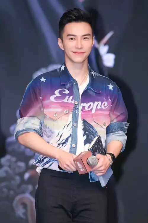 王冠逸(华语影视男演员,流行乐歌手)_尚可名片