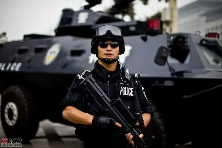 首都特警—蓝剑突击队