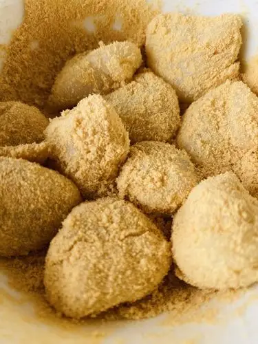 【糍粑,糯米糍,黄豆粉粘糯米球【附上黄豆粉的做法】图片】bunny_下厨