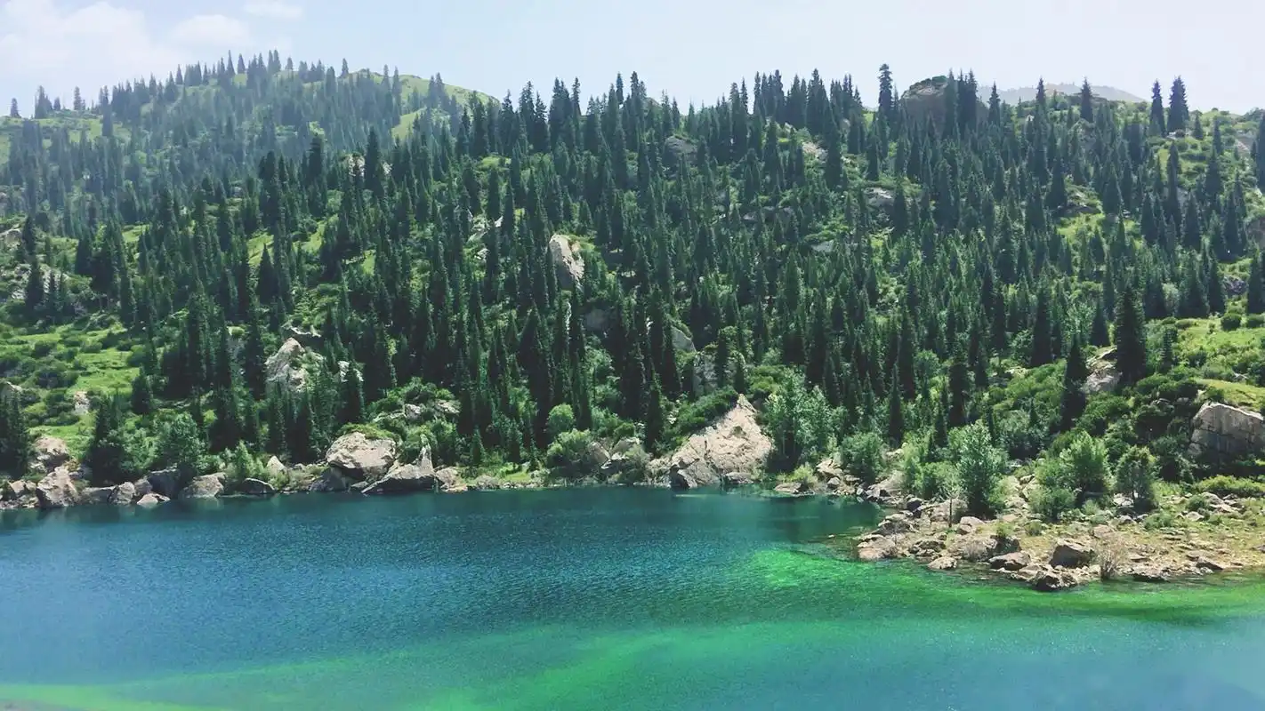 大美新疆,阿克苏独库公路大龙池,美的挪不开眼睛