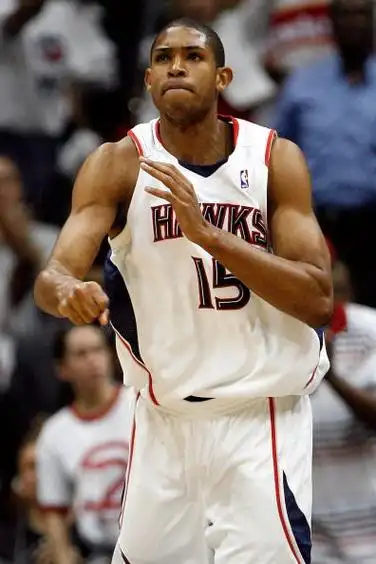 图文nba凯尔特人100103老鹰霍福德志在必夺