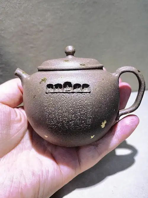 李昊臻的洒金佛龛系列随心情所以当然趁心情好入一把啦#泡一壶好茶