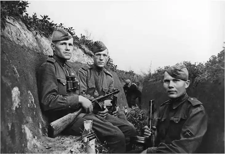 二战老照片库尔斯克大会战苏联战场上的一大转折点