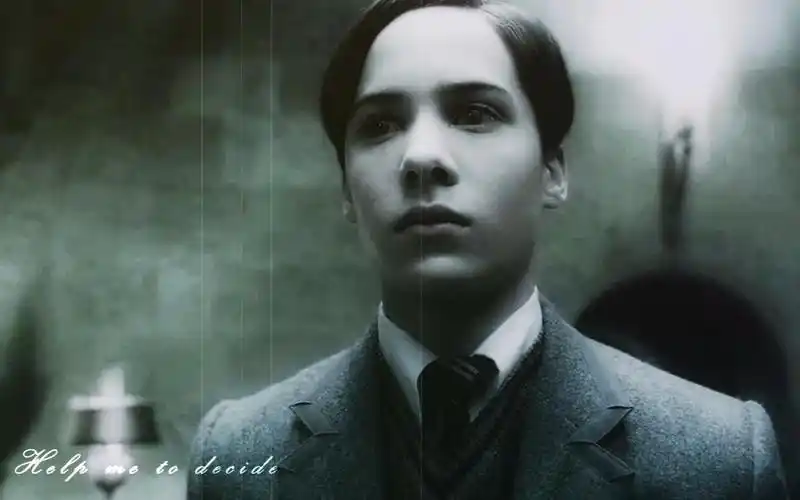 伏地魔"年轻"时期踩点剪辑【阴暗/反派/高智商/斯文败类/偏执】_哔哩