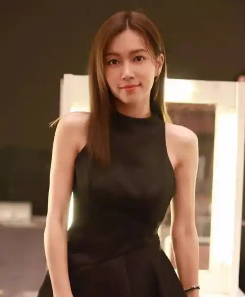 tvb女星傅嘉莉入行20年,与男模特恋爱9年,在《香港人在北京》剧中演技