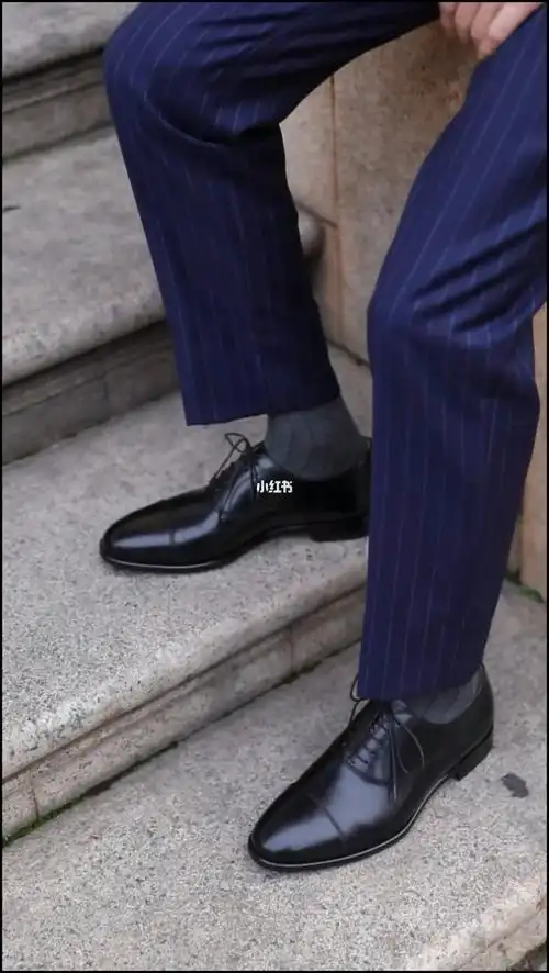 通勤万能之选#男士穿搭  #最百搭的鞋  #上班正装这样穿  #正装皮鞋