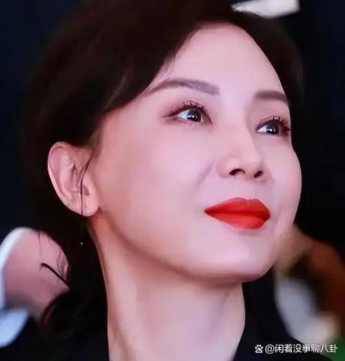 回顾陈数模样大变认不出面部轮廓僵硬变形动脸后遗症显露