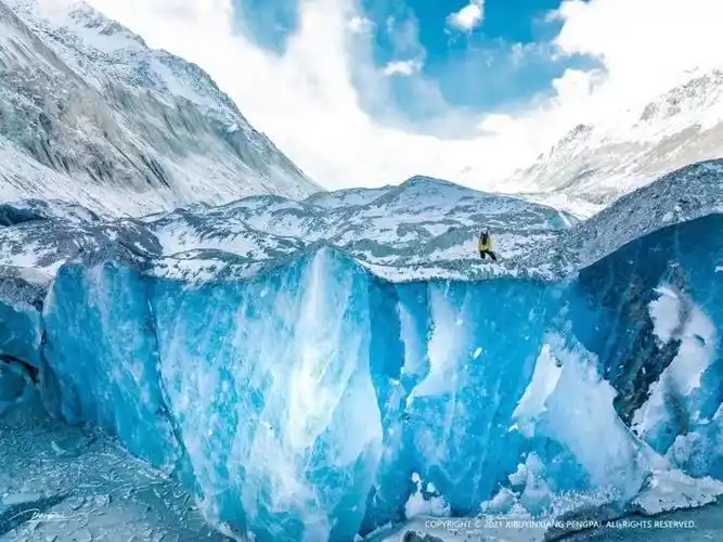 西藏最美冰川惊艳时光错过再等一年