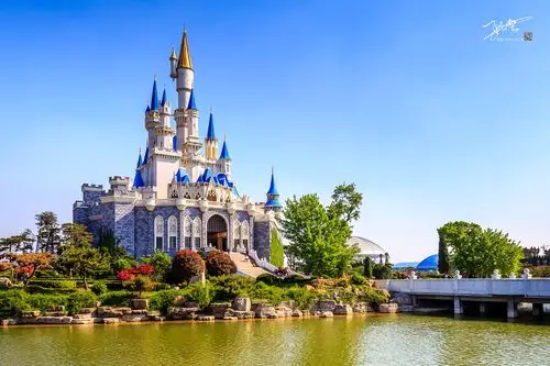 五一假期哪里玩?大张推荐"泉城欧乐堡梦幻世界"