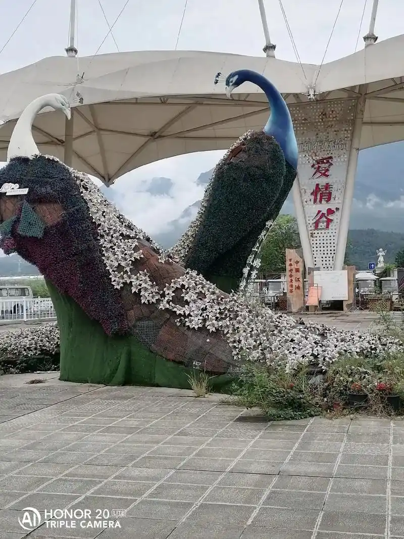 百年好合爱情谷,蓝天白云晴空万里 ,风景优美空气清好山好水 - 抖音