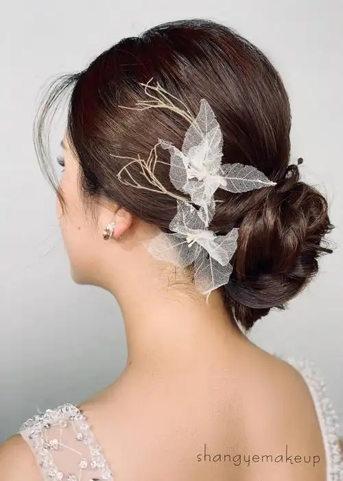 简约新娘发型,尚野学校新娘发型,尚野化妆学校宁波学盘发,尚野化妆