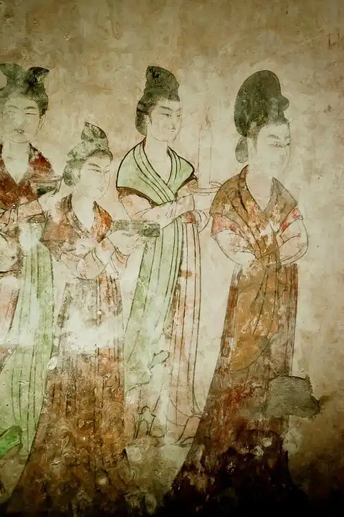 【唐 永泰公主墓道壁画】永泰公主名李仙蕙,是唐中宗李显的第七个小