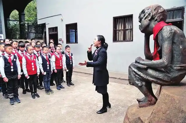 小萝卜头将走进全市500所中小学