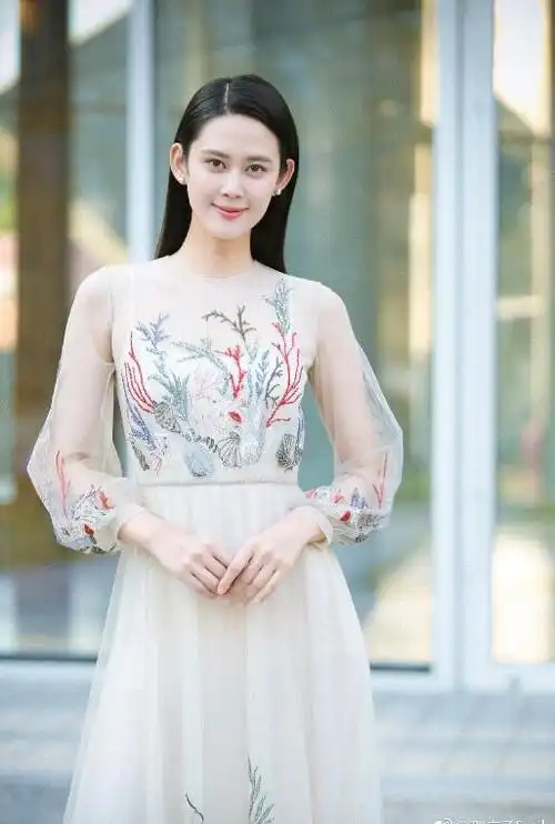 那广子气质写真