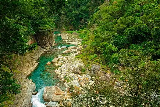 台湾花莲太鲁阁风景区,砂卡礑溪的山谷溪流